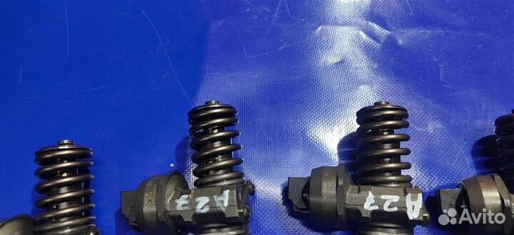 Форсунка топливная Skoda Octavia