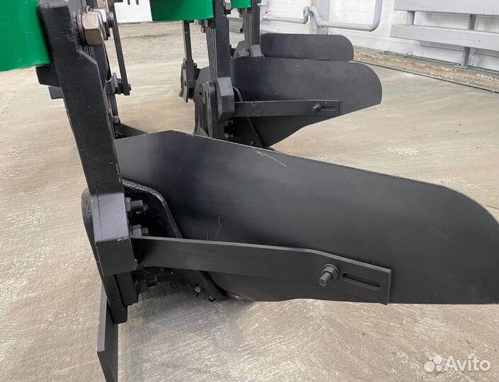 Плуг трехкорпусный плн-3-35 Леспромресурс