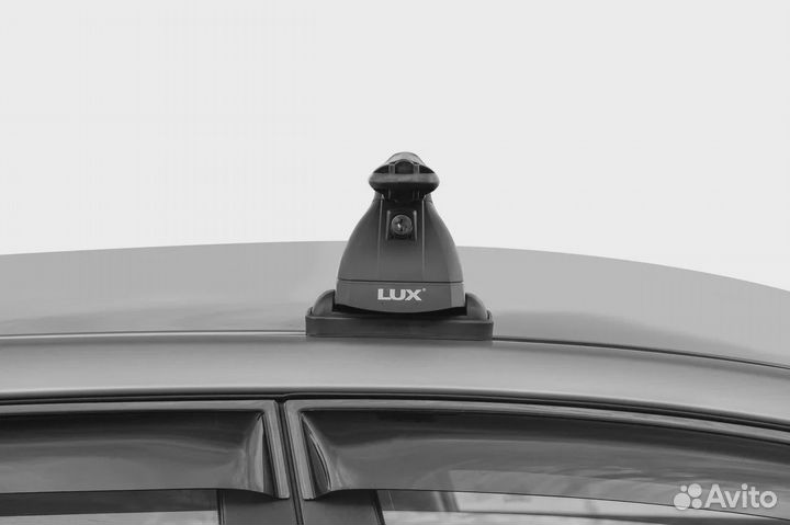 Багажник на крышу LUX в штатные места Аэро