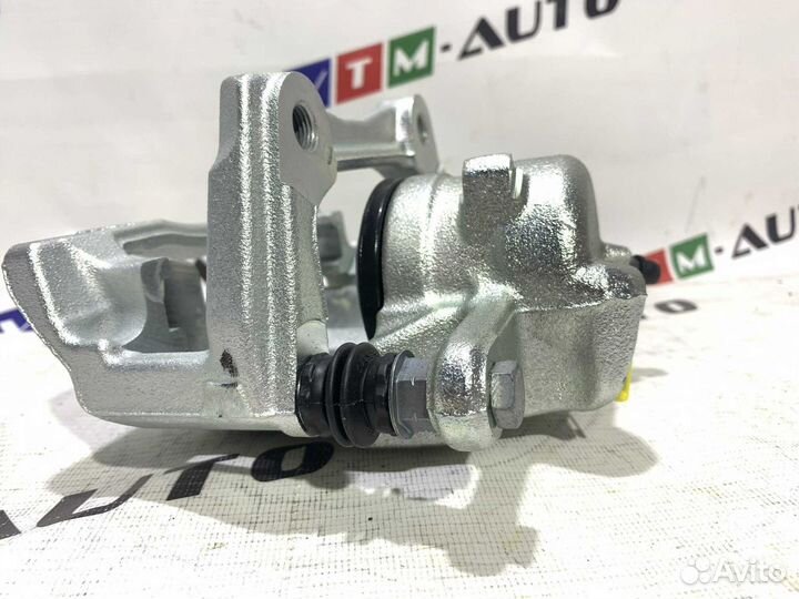 Mando Суппорт Hyundai I40 (VF) KIA Optima (TF)