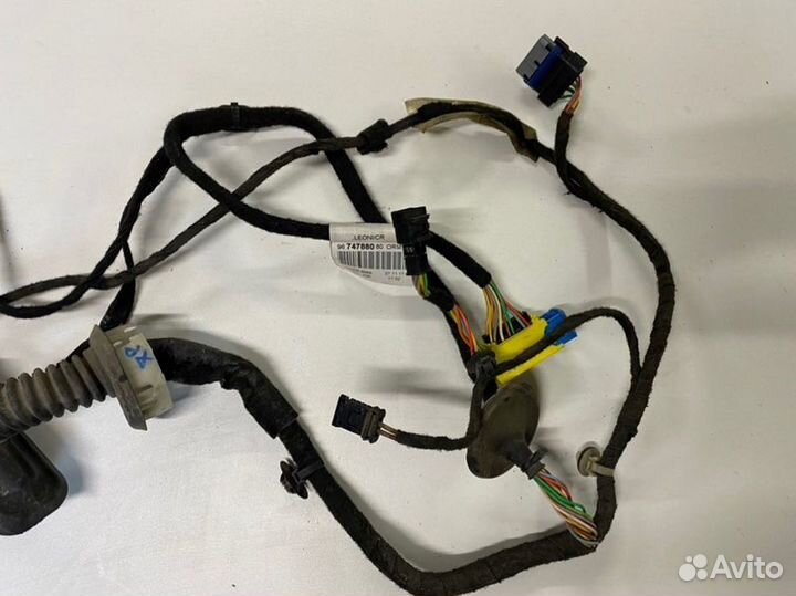 Проводка двери передняя левая Peugeot 308