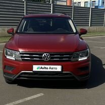 Volkswagen Tiguan Allspace 2.0 AT, 2019, 127 000 км, с пробегом, цена 2 750 000 руб.