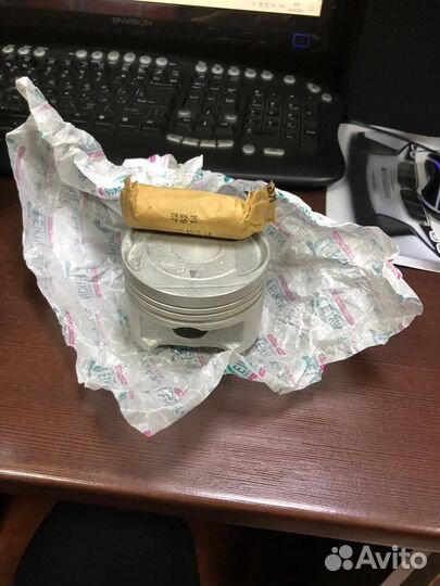 Поршня ремонтные 0,5 Mitsubishi 4G64