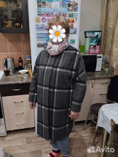 Пальто демисезонное