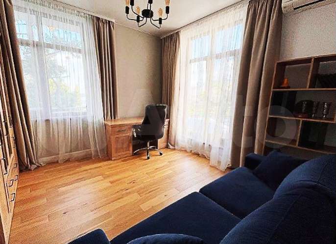 Дом 140 м² на участке 6 сот.