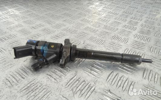 Форсунка дизельная volvo V70 3 (DEA34AL02)