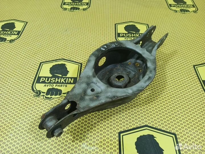 Рычаг задний нижний левый Nissan Murano