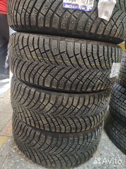 Michelin X-Ice North 4 SUV 235/60 R18 107T