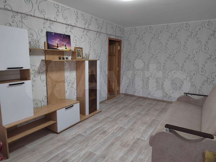 2-к. квартира, 47 м², 2/5 эт.
