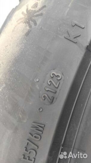 Pirelli Scorpion Ice Zero 2 285/45 R22