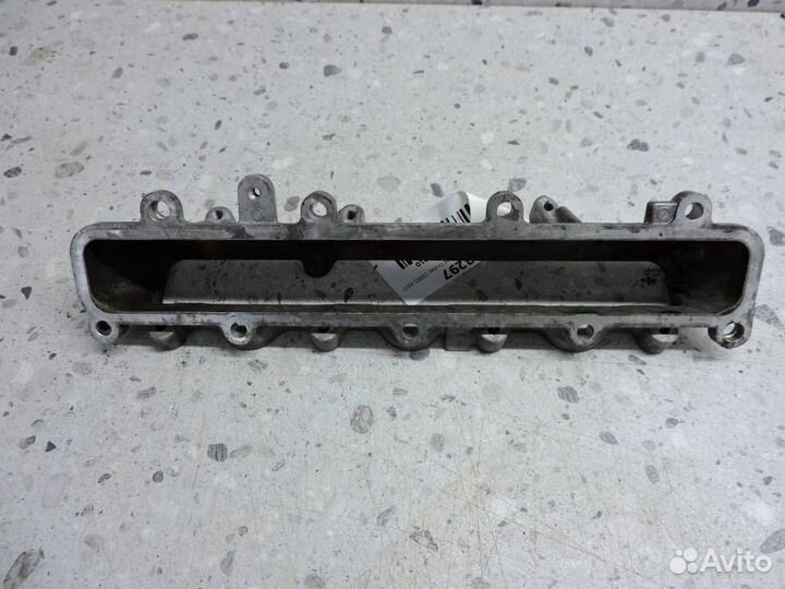 Коллектор впускной Toyota Land Cruiser J200 2007-2