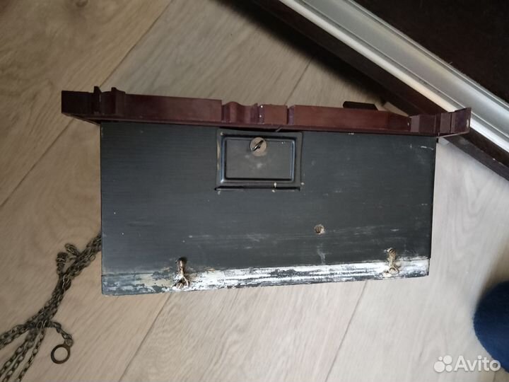 Старинные настенные часы СССР