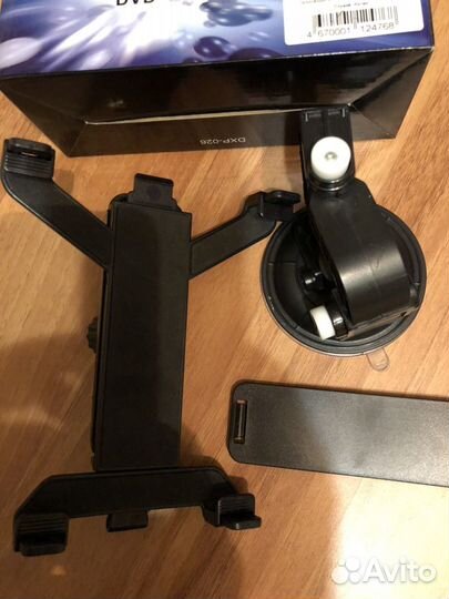 Держатель для планшета автомобильный