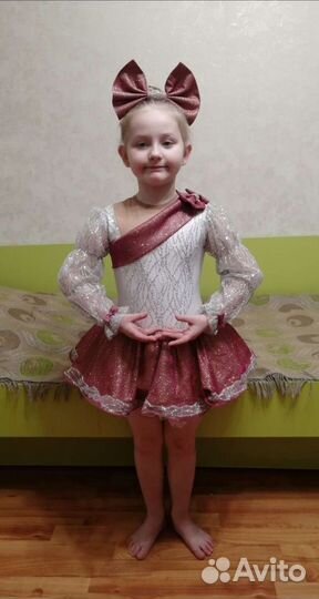 Платье для выступлений фигурное катание