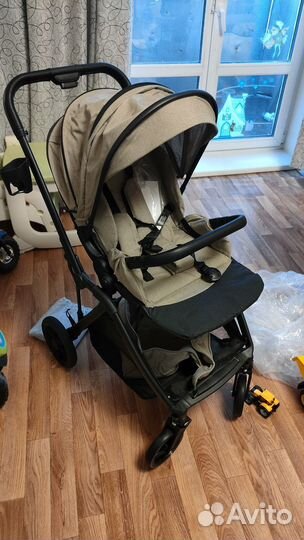 Прогулочная коляска Happy baby avery