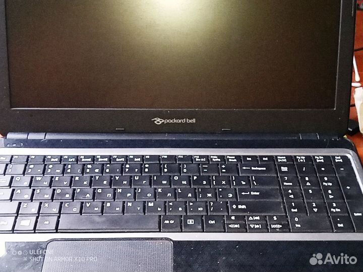 Продам ноутбук на запчасти