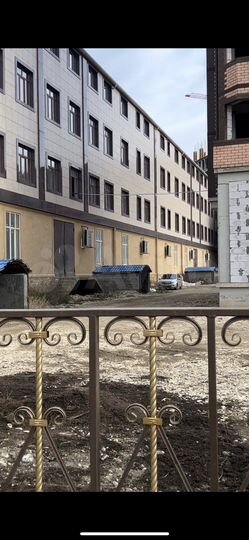 2-к. квартира, 86 м², 2/4 эт.