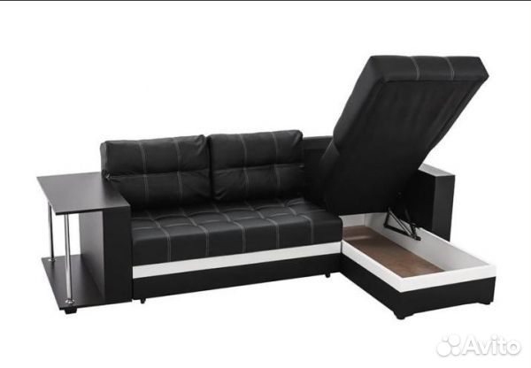 Диван угловой со столиком 