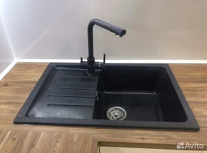 Кухни на заказ. Своё производство