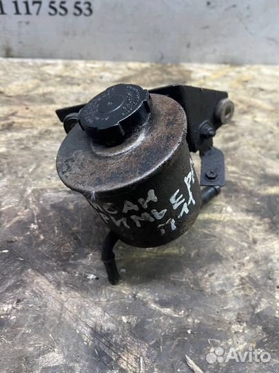 Бачок гур гидроусилителя Nissan Primera p10