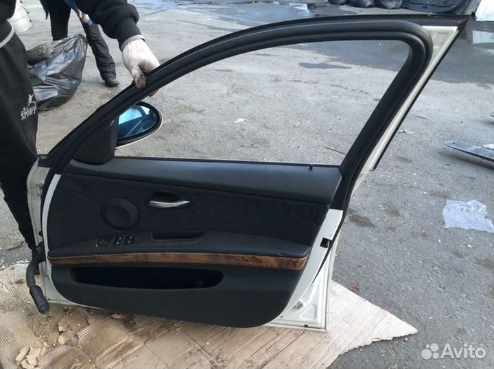 Зеркало правое Bmw 3 E90