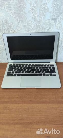 Apple MacBook Air 11