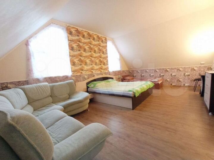 Комната 40 м² в 3-к., 2/4 эт.