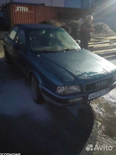 Капот на Ауди 80 b4