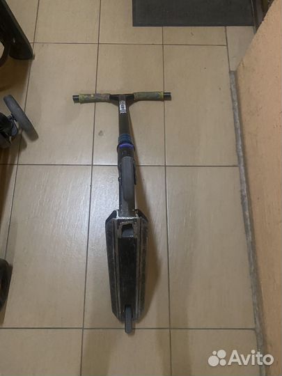 Самокат трюковой