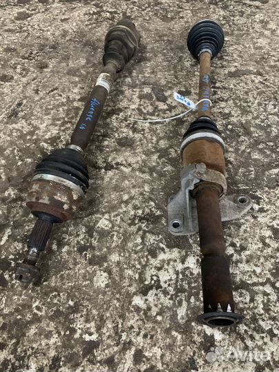 Привод колеса,шрус Рено Флюенс Renault Fluence