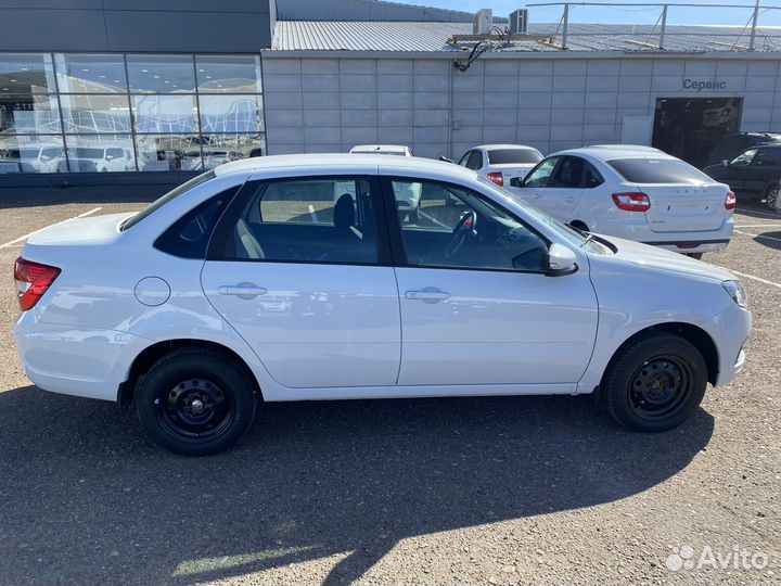 LADA Granta 1.6 МТ, 2023