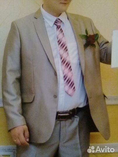Мужской костюм