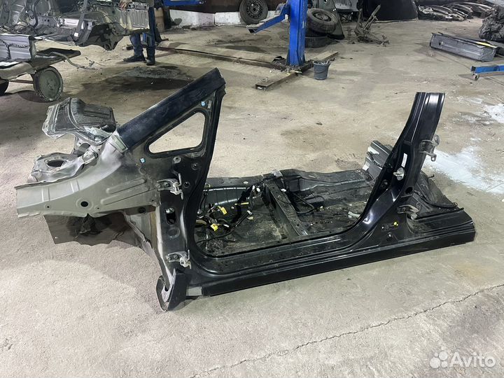 Порог левый Honda Civic 4D