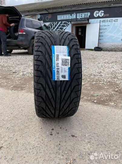 Triangle TR968 265/35 R18