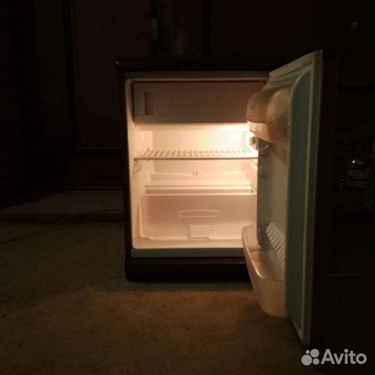 Холодильник мини бу Indesit