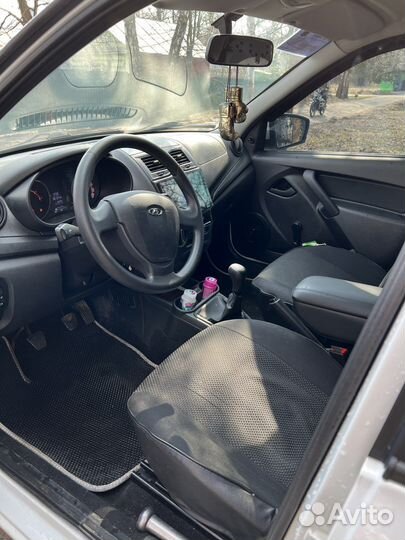 LADA Granta 1.6 МТ, 2018, 60 000 км
