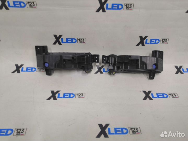 Дхо переднего бампера BMW G20