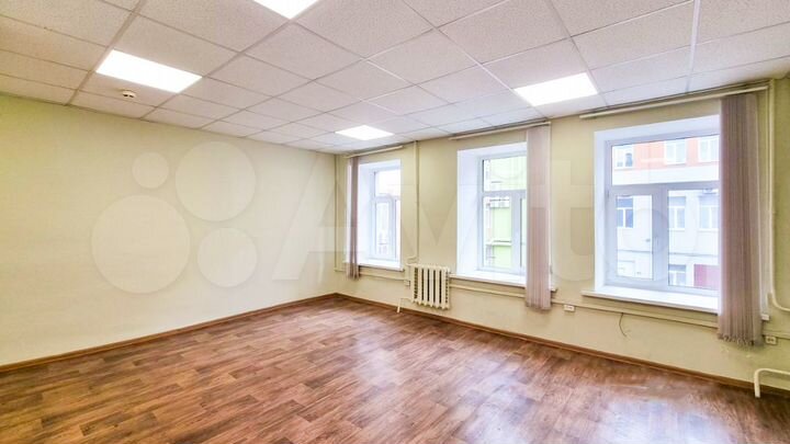 Аренда офиса 73,3 кв м на 2 этаже