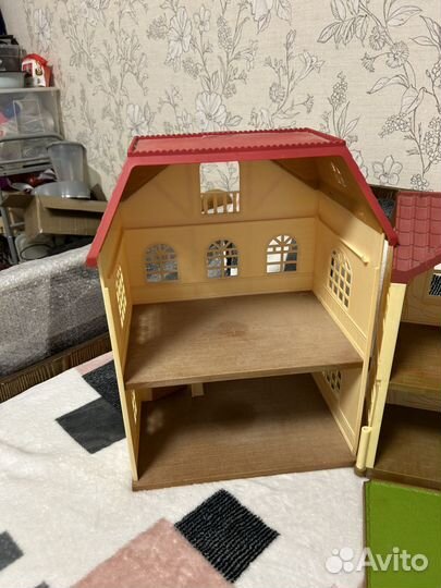 Домик для кукол