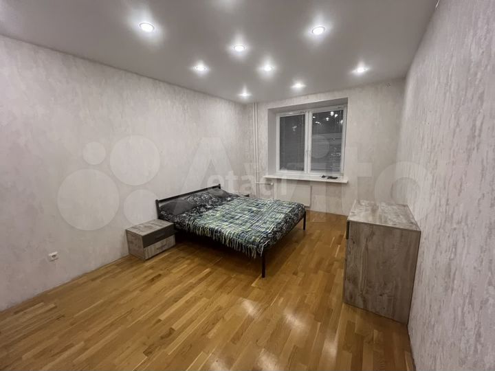 2-к. квартира, 64,4 м², 13/17 эт.