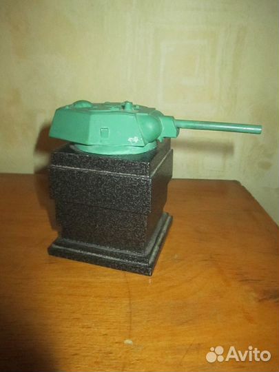 Настольный сувенир башня Т-34 Сталинград-Волгоград