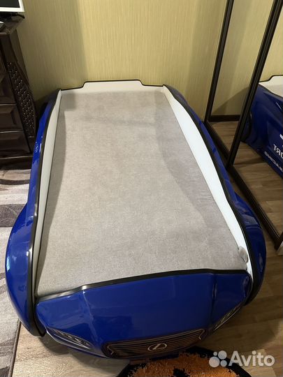 Детская кровать машинка бу