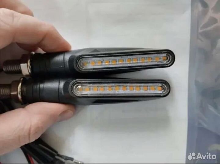 Поворотники светодиодные, новые для электротр-та