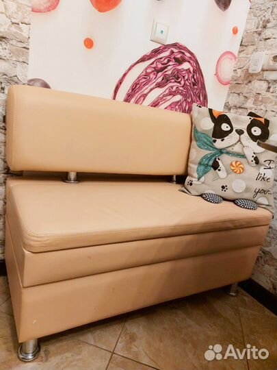 Кухонный диванчик