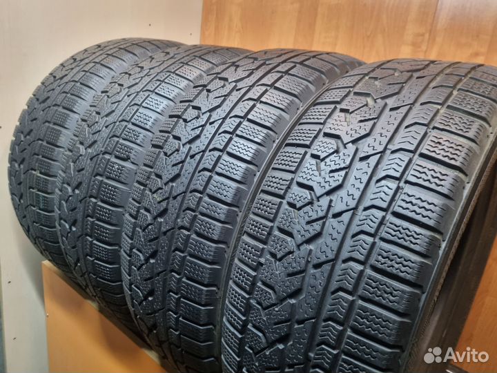 Kumho I'Zen RV KC15 255/60 R18