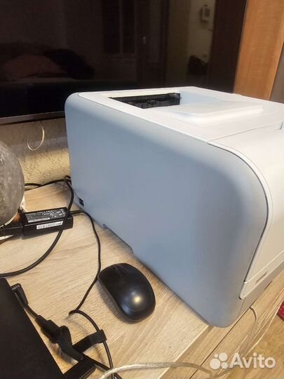 Цветной лазерный принтер HP Color LaserJet CP1215