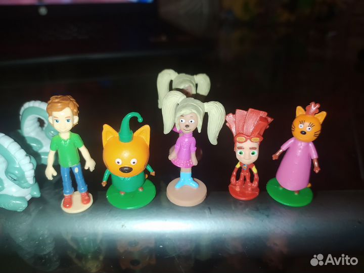 Фигурки из чупа-чупс и киндер