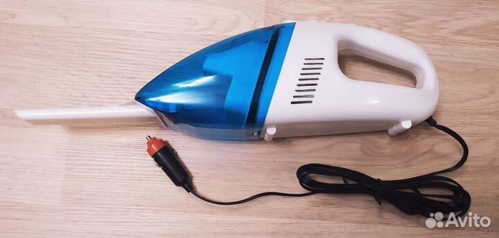 Автомобильный пылесос