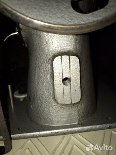 Швейная машинка