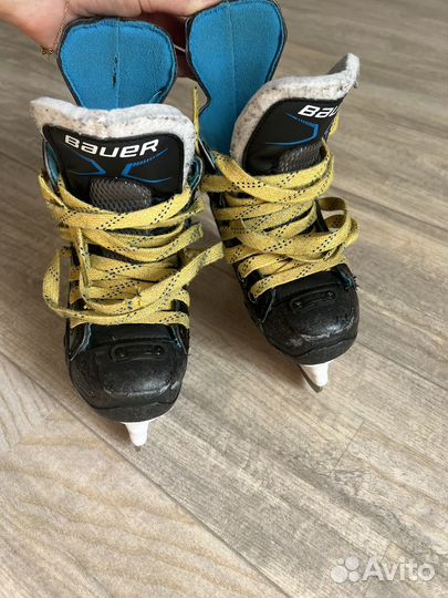 Коньки хоккейные 10,5